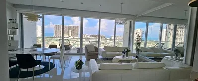 غرفة معيشة; إطلالة, ضوء طبيعي