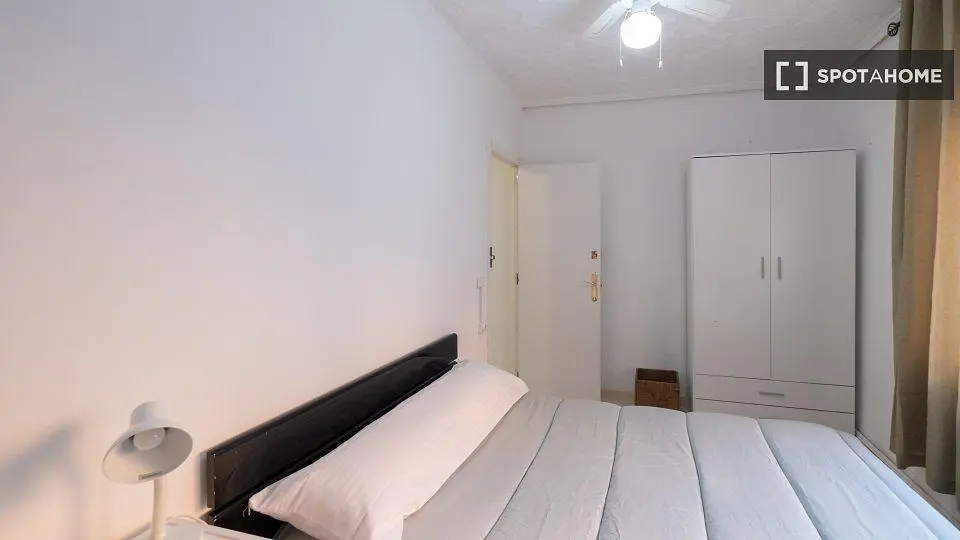 Chambre; lumière naturelle