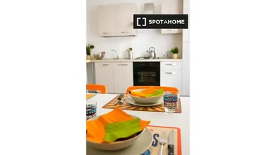 Cuisine; électroménager, lumière naturelle