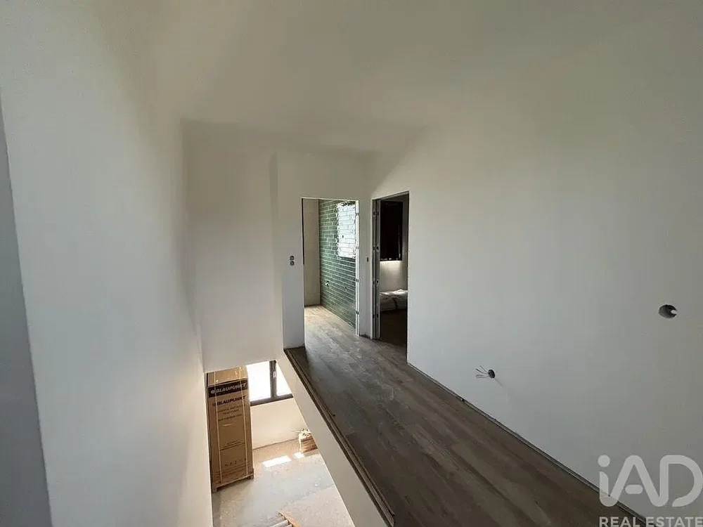 Salon; parquet, lumière naturelle