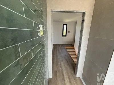 Autre; carrelage, parquet