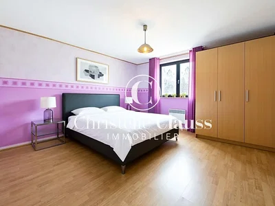 Chambre; parquet, lumière naturelle