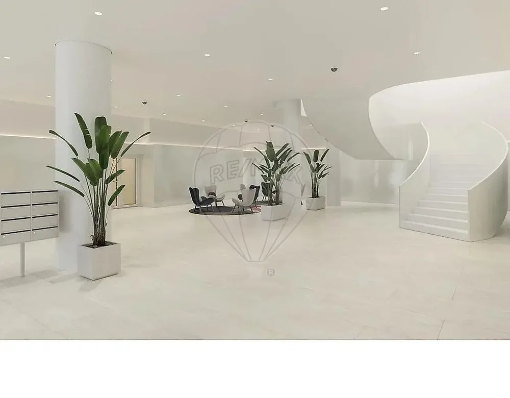 Wohnzimmer; tageslicht, hohe decken, fliesenboden