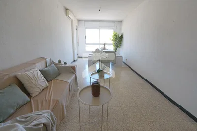 Living room; natural light, tile floor