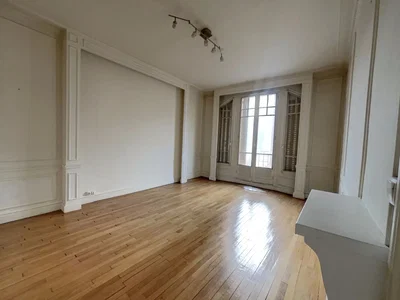 Living room; wood floor, natural light
