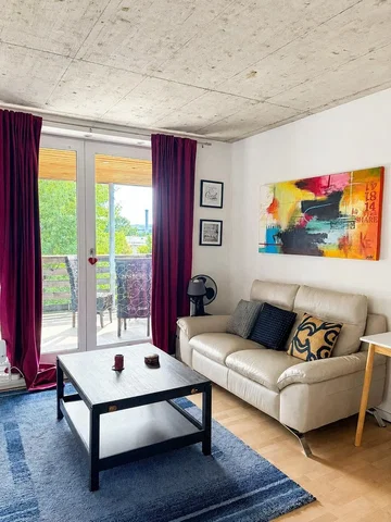 Woonkamer; natuurlijk licht, moderne stijl