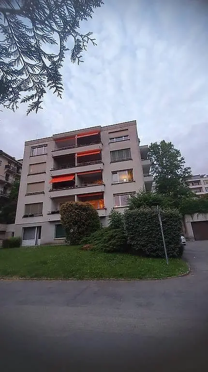 Haus und umgebung; blick