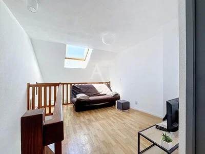 Living room; wood floor, natural light