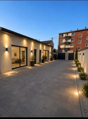 Casa e arredores; luz natural, renovado