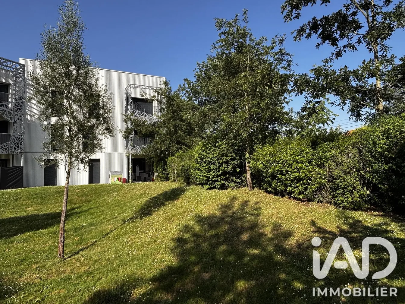 Haus und umgebung; tageslicht, blick