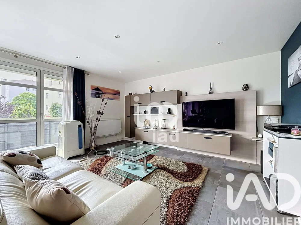 Wohnzimmer; tageslicht, moderner stil