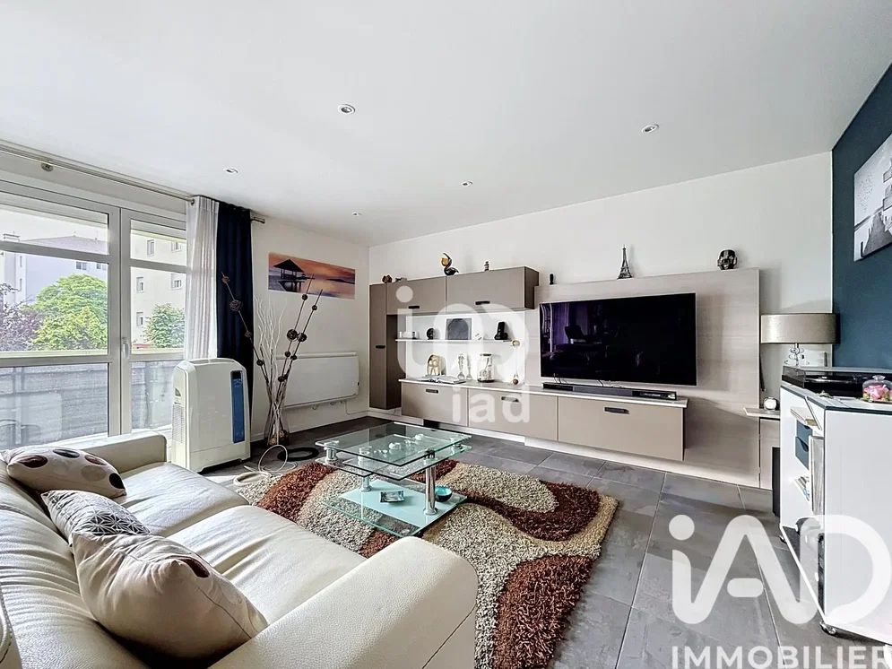 Wohnzimmer; tageslicht, moderner stil