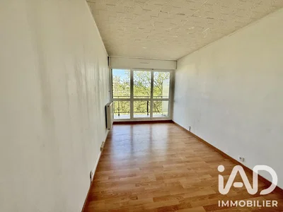 Otro; suelo de madera, luz natural, vista