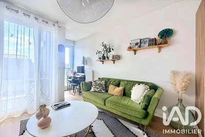 Soggiorno; luce naturale, stile moderno