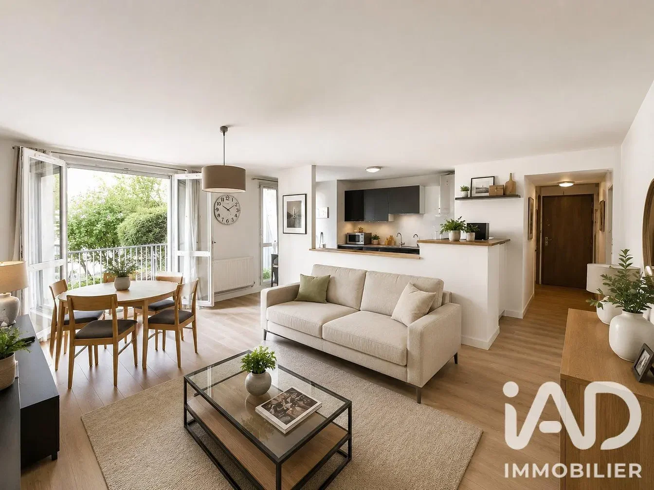 Wohnzimmer; tageslicht, holzboden, moderner stil