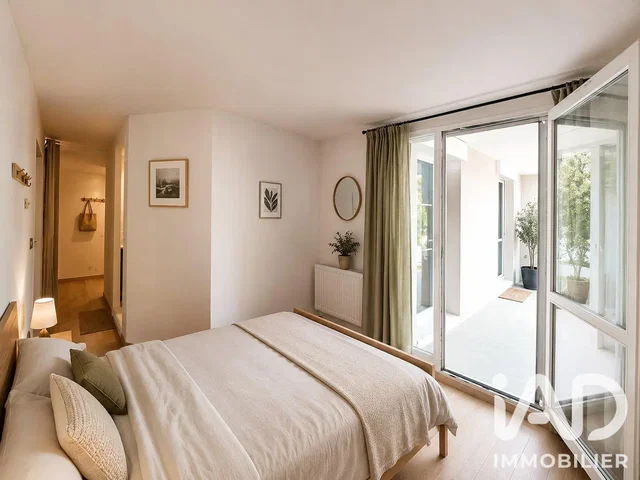 Schlafzimmer; tageslicht, moderner stil