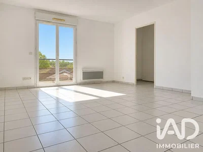 أخرى; أرضية من البلاط, ضوء طبيعي