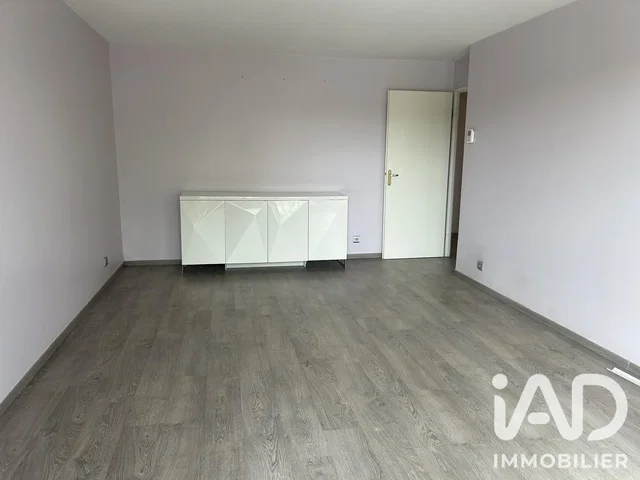 Άλλο; ξύλινο πάτωμα, φυσικό φως