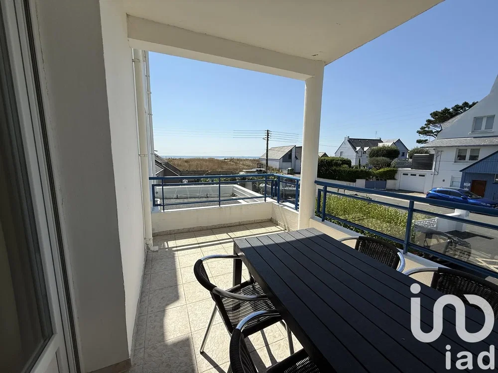 Terrasse; vue, carrelage, lumière naturelle