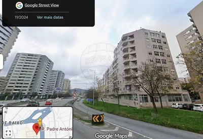 House and surroundings