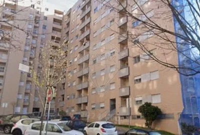 House and surroundings
