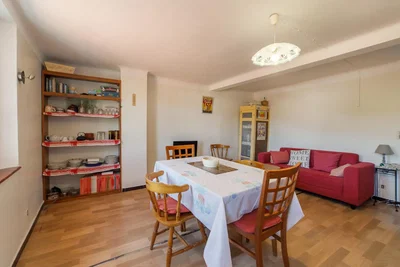 Salon; parquet, lumière naturelle