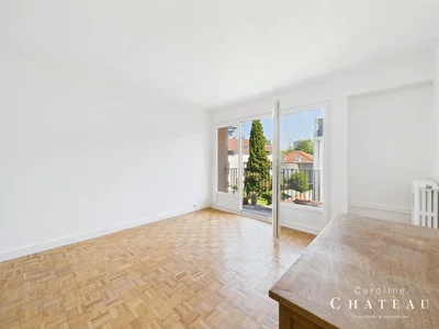 Other; wood floor, natural light, view