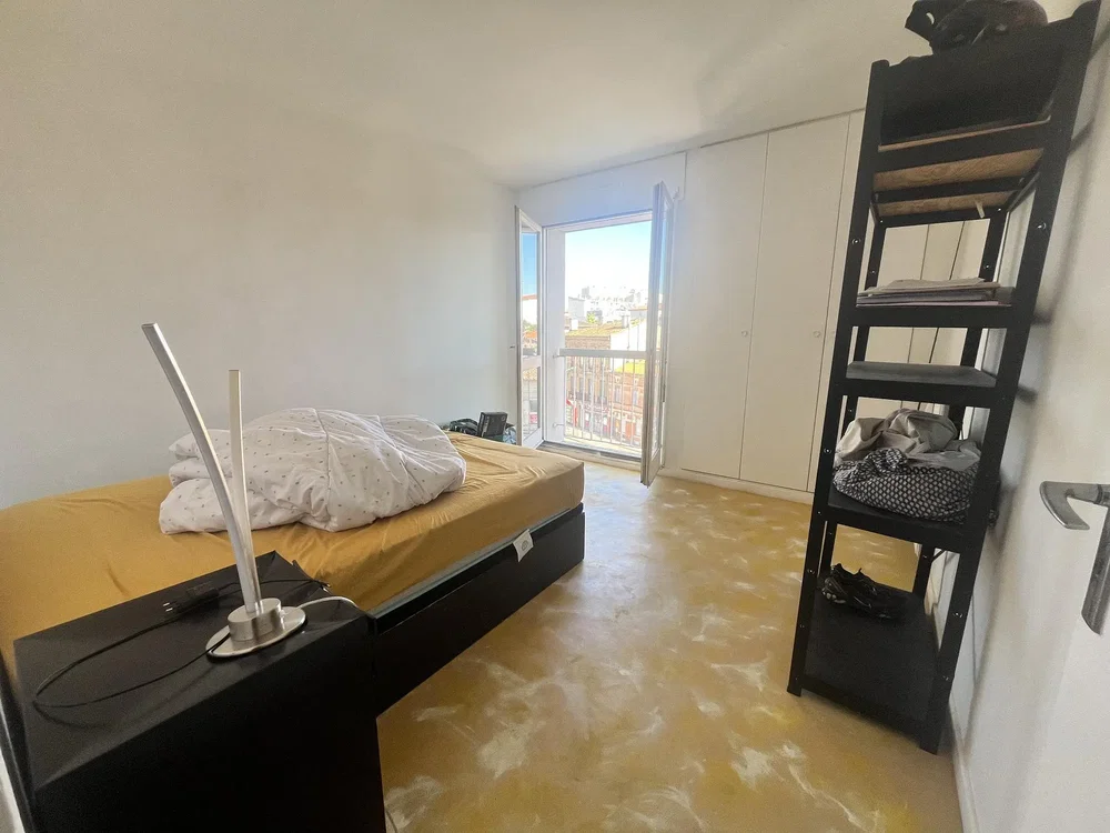 Schlafzimmer; tageslicht, fliesenboden