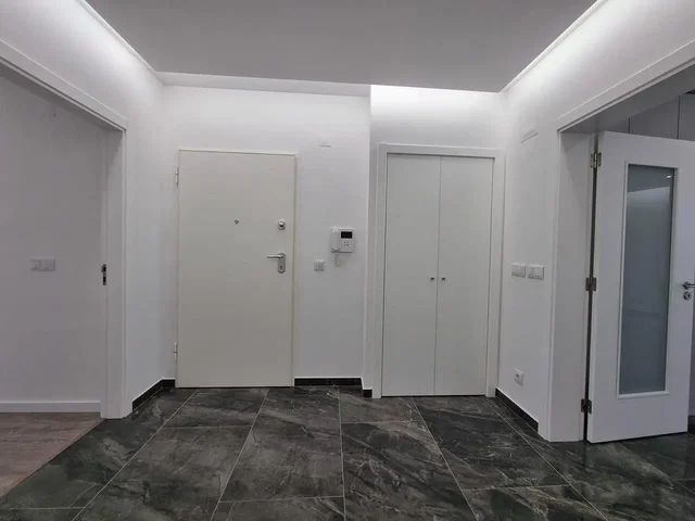 Obývačka; dlažba