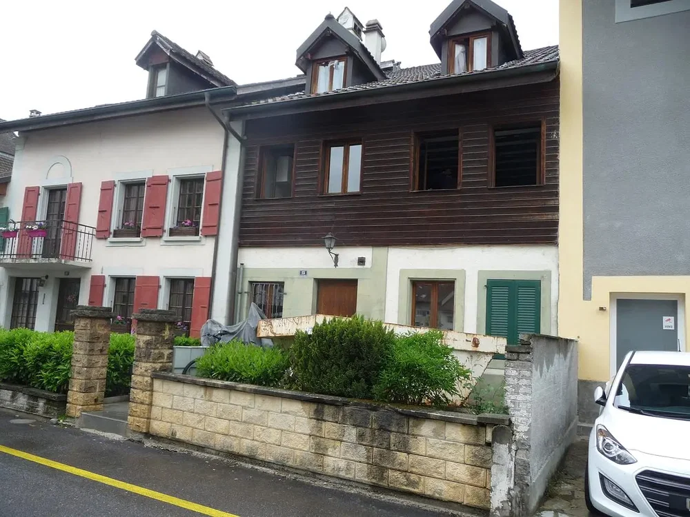 Casa e arredores