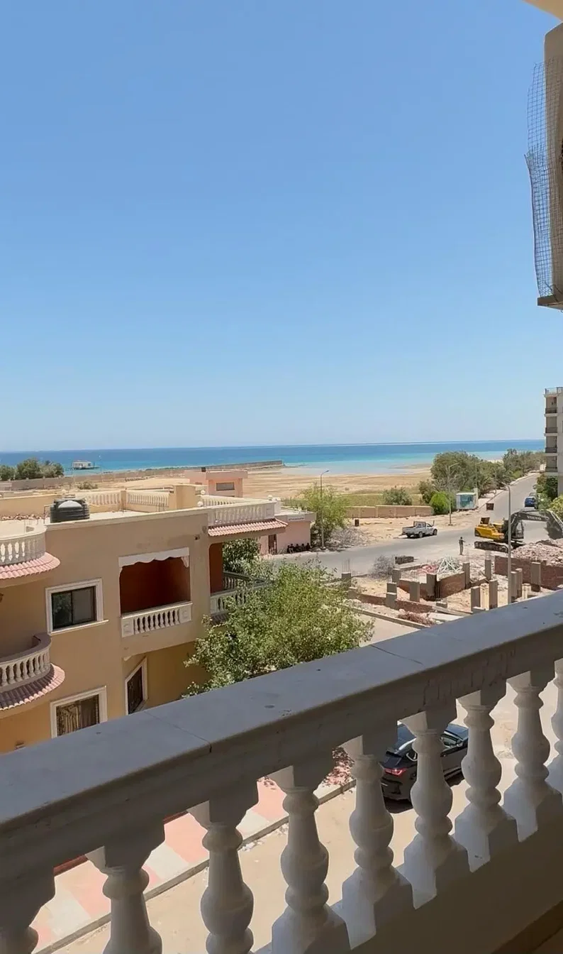 Balcony; view, natural light
