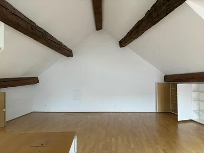Kinderzimmer; holzbalken, holzboden