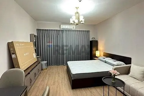 Chambre; parquet, lumière naturelle