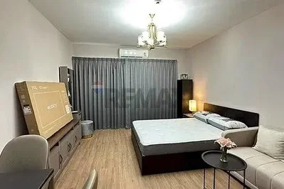 Chambre; parquet, lumière naturelle