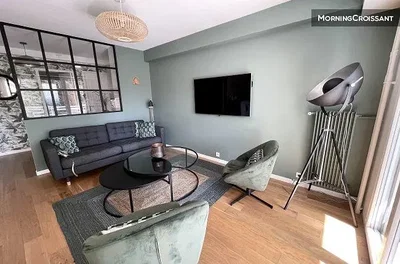 Sala de estar; luz natural, estilo moderno