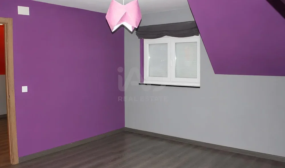 Kinderzimmer; tageslicht, holzboden