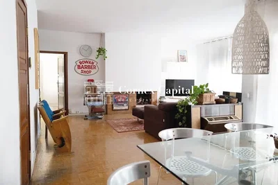 Wohnzimmer; tageslicht, moderner stil