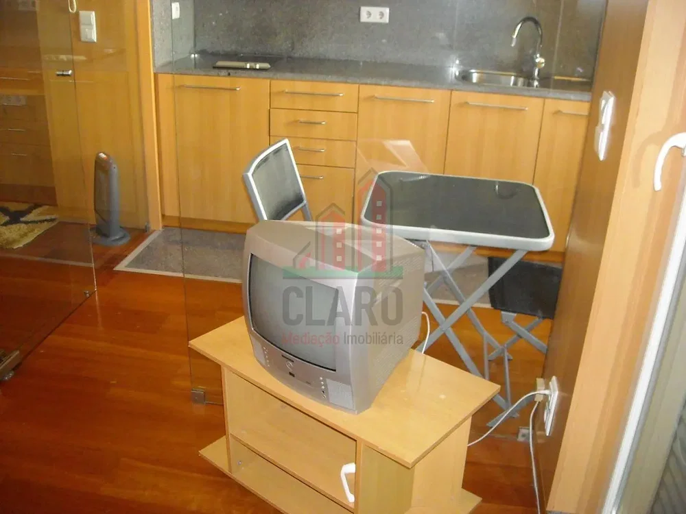 مطبخ; أرضية خشبية, أجهزة المطبخ