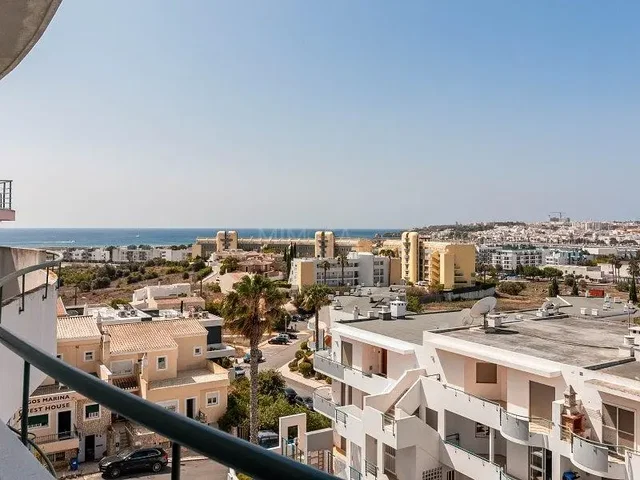 Balcony; view, natural light