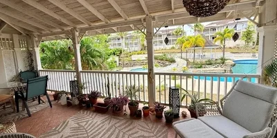 Terrace; natural light, view