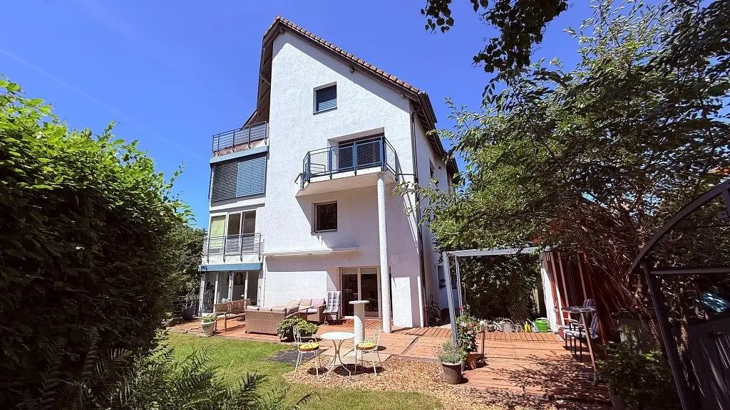 Huis en omgeving; natuurlijk licht, uitzicht