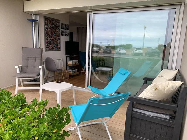 Balkon; natuurlijk licht, houten vloer