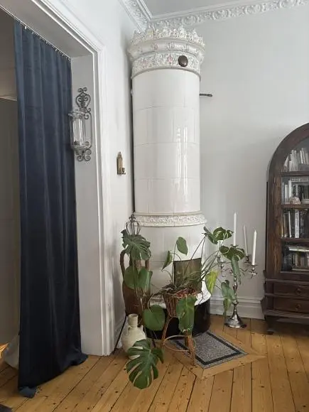 Living room; wood floor, natural light