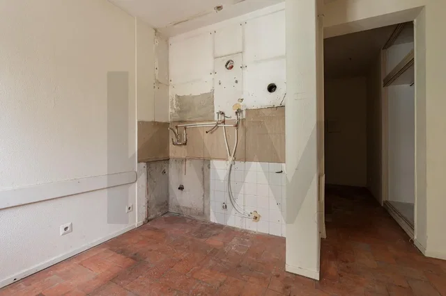 Bathroom; needs renovation, tile floor