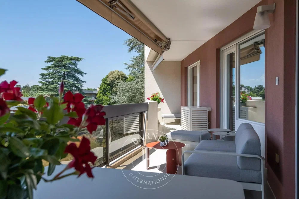 Balkon; manzara, doğal ışık