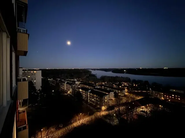 Balkon; pogled, prirodno svjetlo