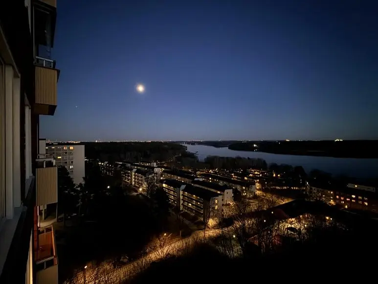Balkon; pogled, prirodno svjetlo
