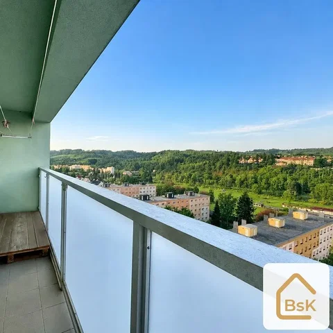 Balkon; manzara, fayans zemin