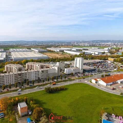 Dom i otoczenie; widok