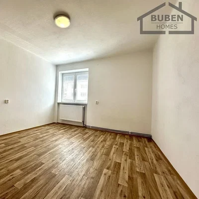 Autre; parquet, lumière naturelle